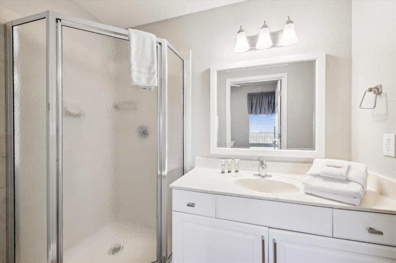 Gone Coastal - Tidewater Beach Resort #2410 By Book That Condo Panama City Beach Εξωτερικό φωτογραφία